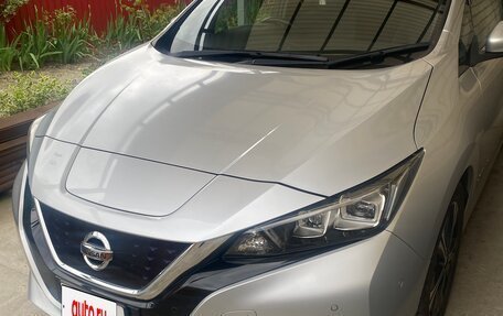 Nissan Leaf II, 2018 год, 1 300 000 рублей, 2 фотография