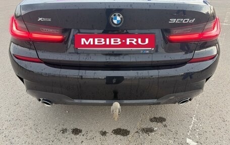 BMW 3 серия, 2019 год, 3 200 000 рублей, 11 фотография