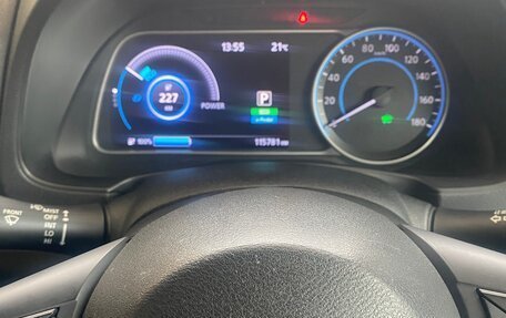 Nissan Leaf II, 2018 год, 1 300 000 рублей, 8 фотография