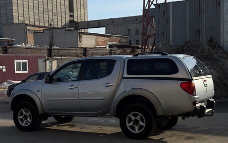 Mitsubishi L200 IV рестайлинг, 2011 год, 1 400 000 рублей, 6 фотография