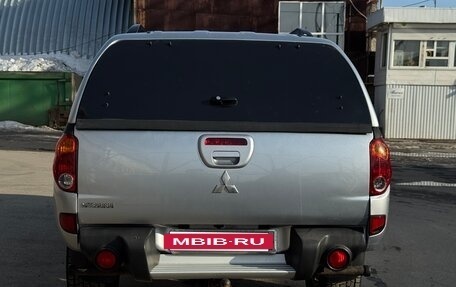 Mitsubishi L200 IV рестайлинг, 2011 год, 1 400 000 рублей, 8 фотография