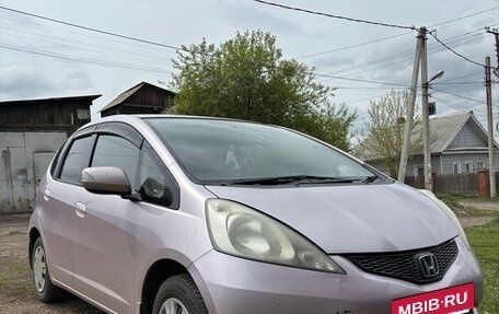 Honda Fit III, 2008 год, 590 000 рублей, 3 фотография