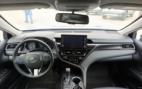 Toyota Camry, 2021 год, 3 015 000 рублей, 17 фотография