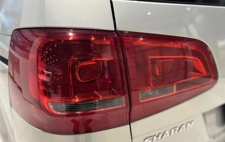 Volkswagen Sharan II, 2013 год, 1 450 000 рублей, 10 фотография
