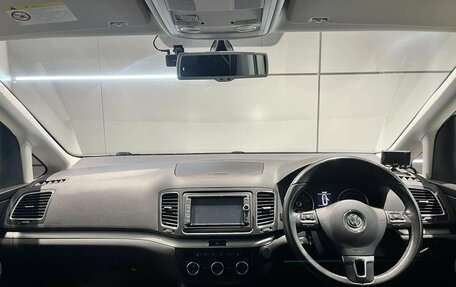 Volkswagen Sharan II, 2013 год, 1 450 000 рублей, 12 фотография
