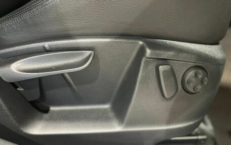 Volkswagen Sharan II, 2013 год, 1 450 000 рублей, 18 фотография