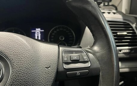 Volkswagen Sharan II, 2013 год, 1 450 000 рублей, 16 фотография