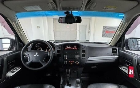 Mitsubishi Pajero IV, 2014 год, 2 200 000 рублей, 8 фотография