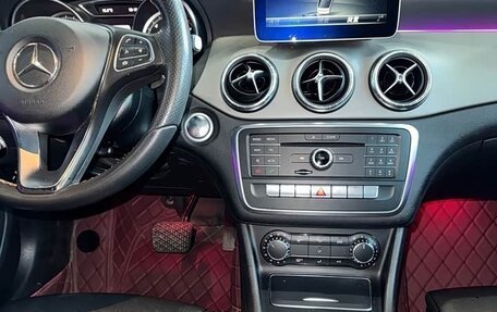 Mercedes-Benz CLA, 2017 год, 1 580 000 рублей, 15 фотография