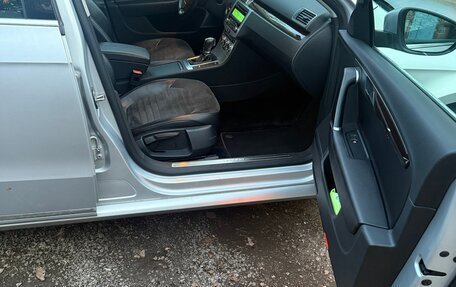 Volkswagen Passat B7, 2011 год, 730 000 рублей, 28 фотография