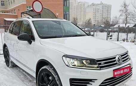Volkswagen Touareg III, 2017 год, 4 000 000 рублей, 3 фотография