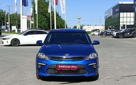 KIA Rio IV, 2018 год, 1 400 000 рублей, 2 фотография