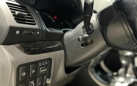 Toyota Land Cruiser Prado 120 рестайлинг, 2008 год, 2 241 000 рублей, 15 фотография