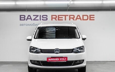 Volkswagen Sharan II, 2016 год, 1 629 000 рублей, 3 фотография