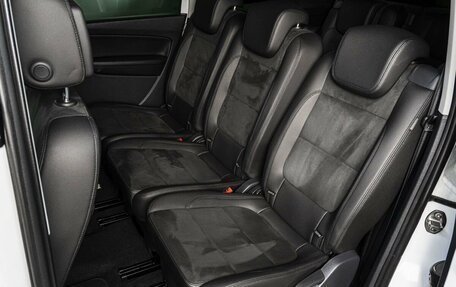 Volkswagen Sharan II, 2016 год, 1 629 000 рублей, 14 фотография