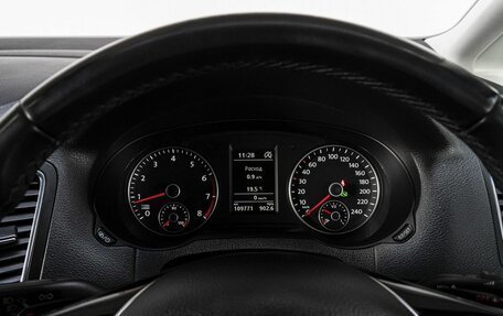 Volkswagen Sharan II, 2016 год, 1 629 000 рублей, 26 фотография