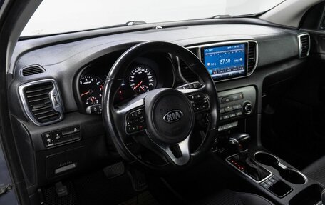 KIA Sportage IV рестайлинг, 2016 год, 2 000 000 рублей, 10 фотография