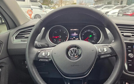 Volkswagen Tiguan II, 2020 год, 2 450 000 рублей, 7 фотография