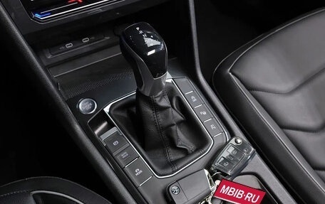 Volkswagen Tiguan II, 2024 год, 3 900 000 рублей, 8 фотография