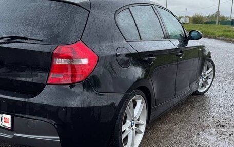 BMW 1 серия, 2006 год, 765 000 рублей, 11 фотография