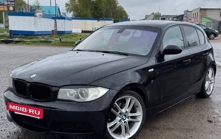 BMW 1 серия, 2006 год, 765 000 рублей, 10 фотография