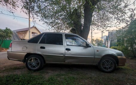 Daewoo Nexia I рестайлинг, 2012 год, 130 000 рублей, 2 фотография