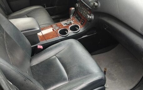 Toyota Highlander III, 2013 год, 2 350 000 рублей, 14 фотография