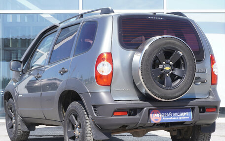 Chevrolet Niva I рестайлинг, 2015 год, 695 000 рублей, 7 фотография