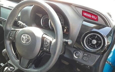 Toyota Vitz, 2017 год, 780 010 рублей, 9 фотография