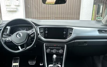 Volkswagen T-Roc I, 2021 год, 2 900 000 рублей, 8 фотография