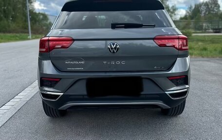Volkswagen T-Roc I, 2021 год, 2 900 000 рублей, 5 фотография