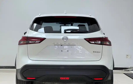 Nissan Qashqai, 2023 год, 2 050 000 рублей, 5 фотография