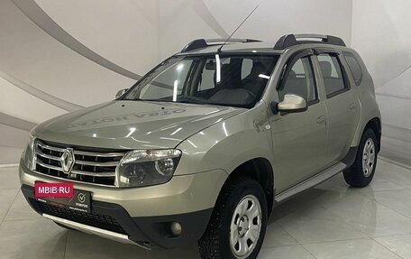 Renault Duster I рестайлинг, 2014 год, 875 000 рублей, 1 фотография