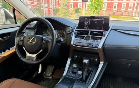 Lexus NX I, 2019 год, 3 450 000 рублей, 10 фотография