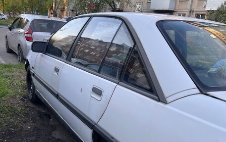 Opel Omega A, 1990 год, 165 000 рублей, 3 фотография