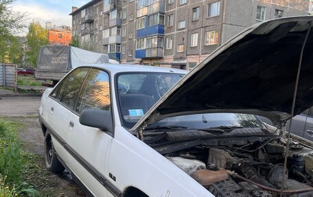 Opel Omega A, 1990 год, 165 000 рублей, 6 фотография