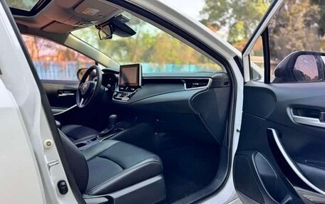 Toyota Corolla, 2021 год, 1 370 000 рублей, 10 фотография
