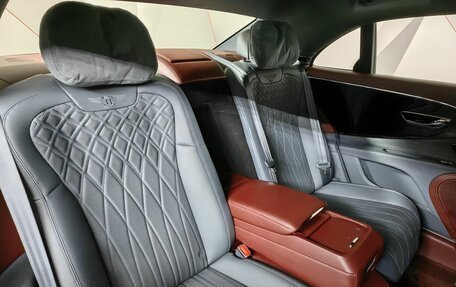 Bentley Flying Spur, 2022 год, 21 995 000 рублей, 17 фотография
