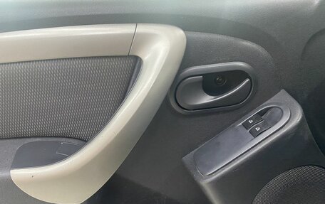 Renault Duster I рестайлинг, 2014 год, 875 000 рублей, 15 фотография
