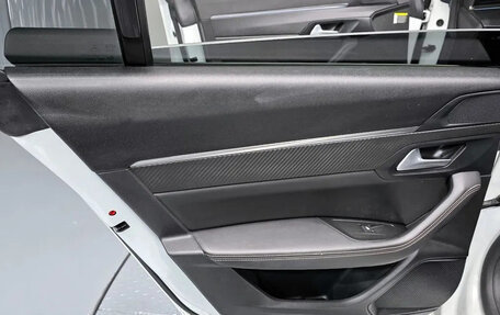 Peugeot 508 II, 2021 год, 2 100 000 рублей, 11 фотография