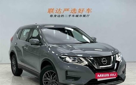 Nissan X-Trail, 2025 год, 2 500 000 рублей, 2 фотография