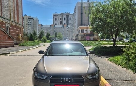 Audi A4, 2015 год, 1 290 000 рублей, 1 фотография