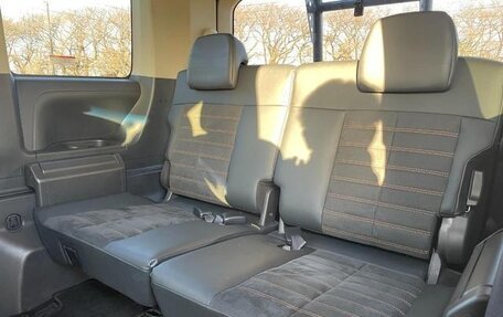 Mitsubishi Delica D:5 I, 2018 год, 1 998 000 рублей, 27 фотография