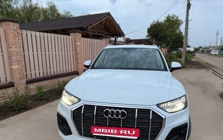 Audi Q5, 2021 год, 4 100 000 рублей, 2 фотография