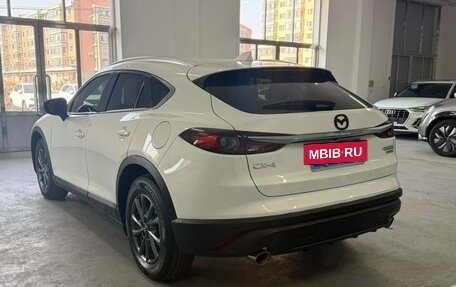 Mazda CX-4, 2021 год, 2 035 000 рублей, 4 фотография