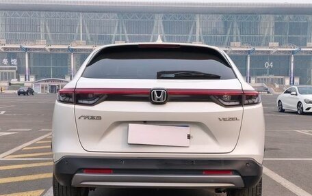 Honda Vezel, 2026 год, 1 685 000 рублей, 5 фотография