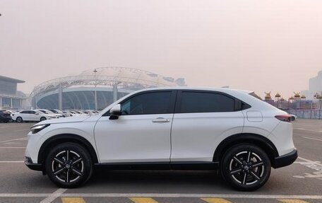 Honda Vezel, 2026 год, 1 685 000 рублей, 8 фотография