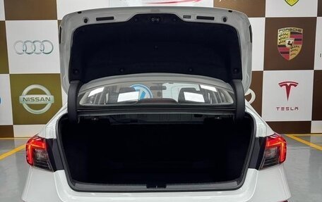 Honda Civic, 2022 год, 1 655 000 рублей, 7 фотография