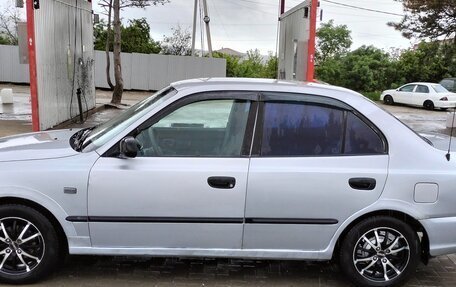 Hyundai Accent II, 2002 год, 300 000 рублей, 4 фотография