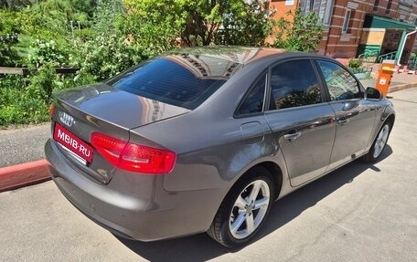 Audi A4, 2015 год, 1 290 000 рублей, 4 фотография